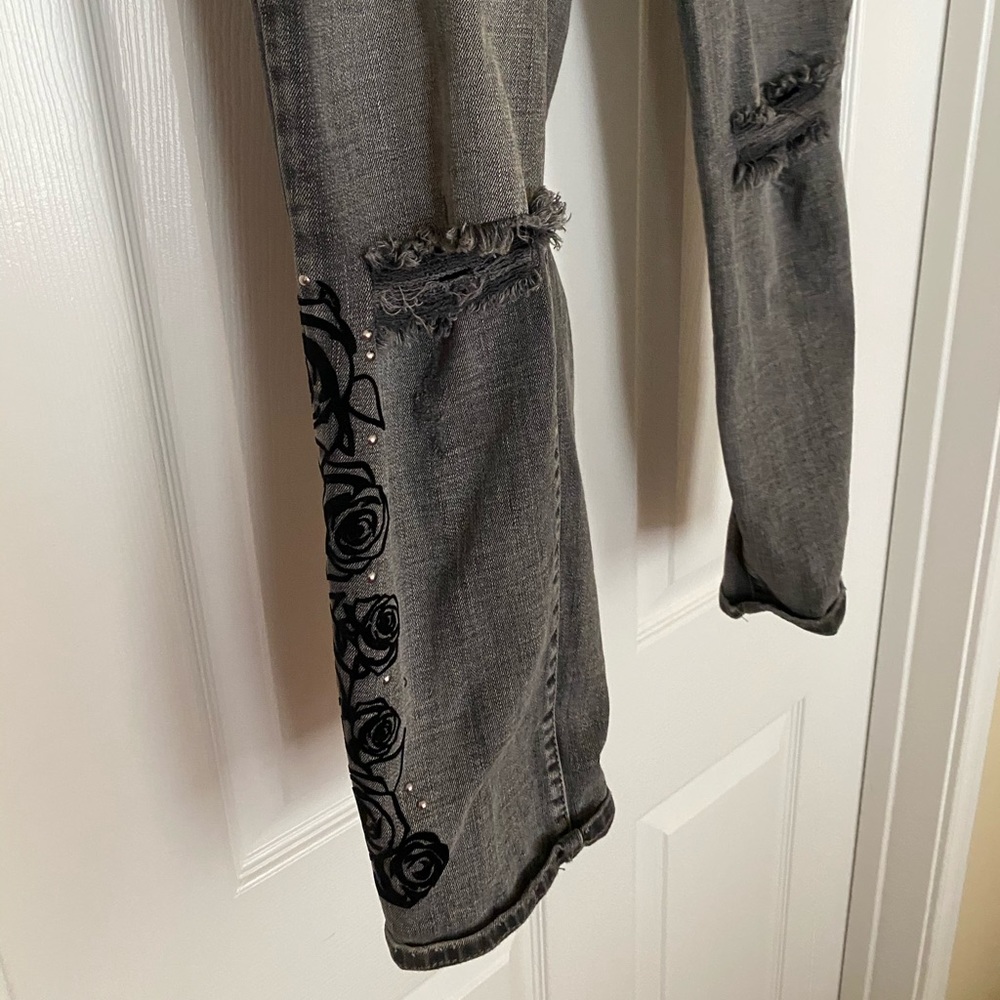 Jessica Simpson Jeans - Picture 3 of 6